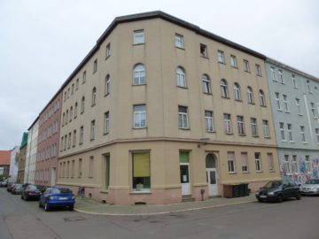 Helle 3-Raum-Wohnung im Erdgeschoss, perfekt für WGs oder junge Familien, 06112 Halle (Saale), Erdgeschosswohnung