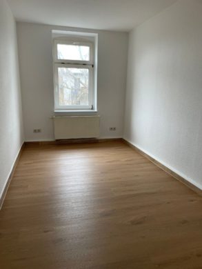 Helles Kinderzimmer - +++3-Raum-Wohnung mit Einbauküche in der südlichen Innenstadt+++