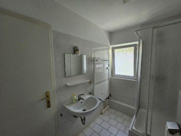 Bad - +++ruhige 1-Raum-Wohnung in der Nähe vom Reichardtsgarten+++