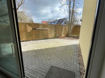 Terrasse mit Garten - +++Modernes EFH mit Terrasse und Garten, direkt an der Weißen Elster+++