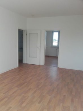 Wohnzimmer Bild 2 - +++Helle 3-Raum-Wohnung in Magdeburg+++