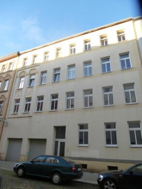 +++Kompakte 3-Raum-Wohnung mit großem Balkon+++, 06112 Halle (Saale), Dachgeschosswohnung