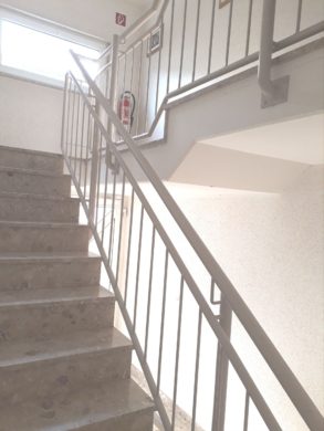 Treppenhaus - ++2-Raum-Wohnung, hochwertig und praktisch geschnitten++
